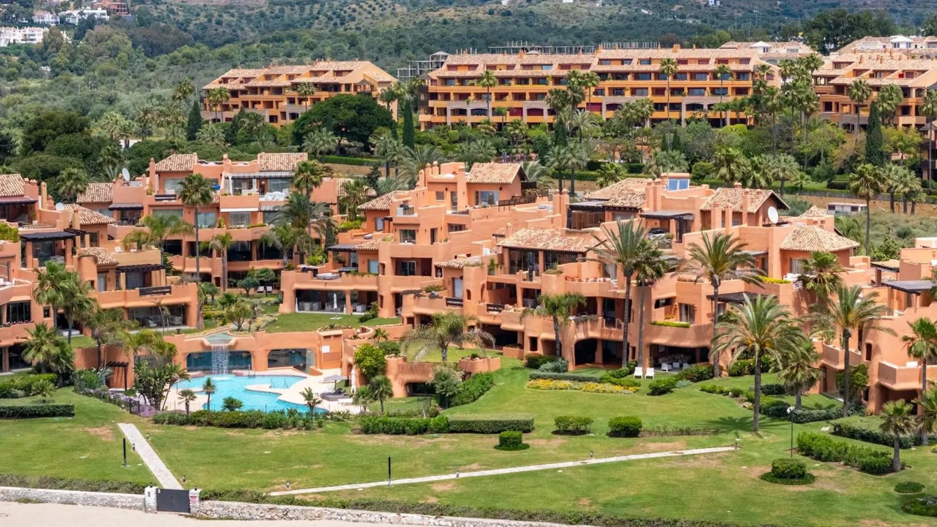 Exclusive Beachfront Apartment In Marbella Panoramic Views & Direct Beach